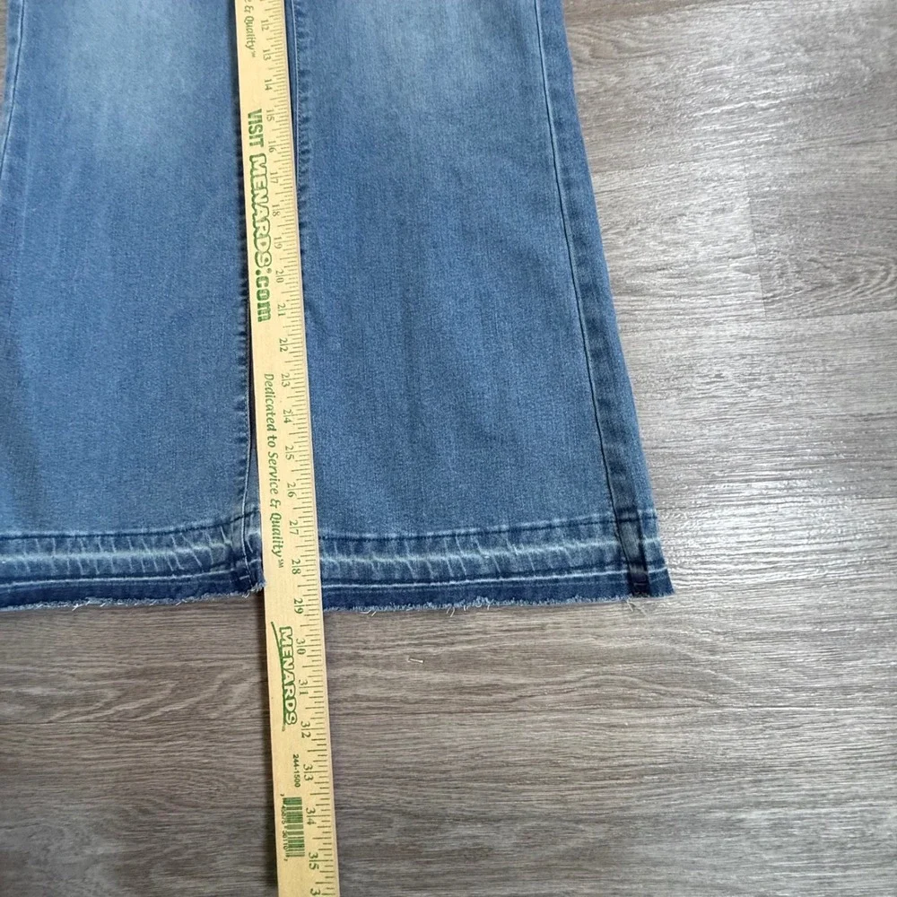 Nanette Lepore Jolie Super High Rise Flare Jeans Medium Blue Raw Hem Size 12 NEW